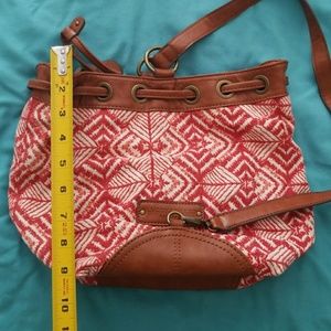 Lucky Brand  sling bag