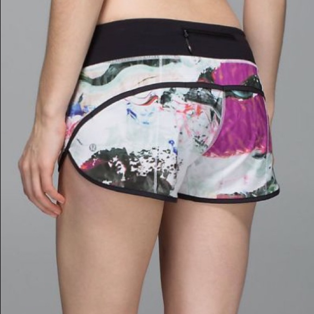 Lululemon speed short: pigment wave size 4