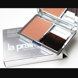 New La Prairie bronzing powder