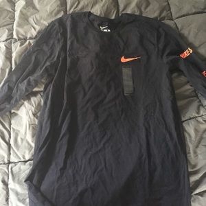 Black Nike Longsleeve