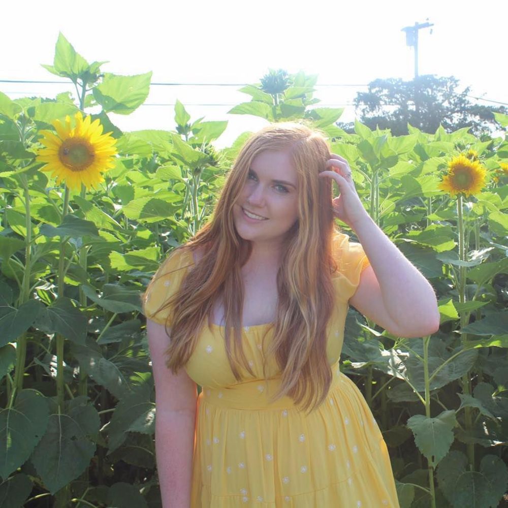 Meet your Posher, Alyssa