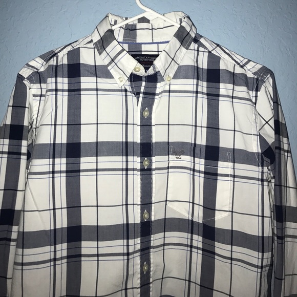礪 American Eagle Shirt 礪 - Picture 2 of 4