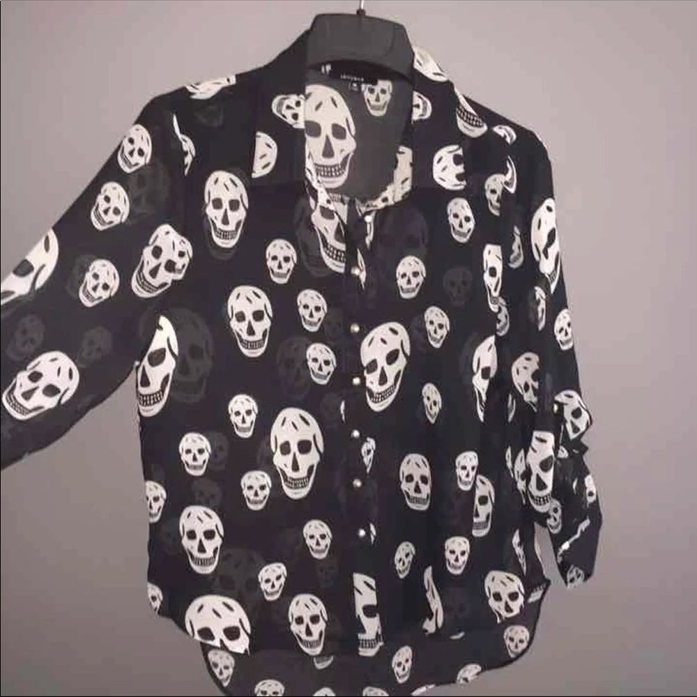 Skull blouse