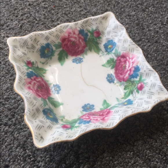 Vintage Other - Vintage Roslyn Fine Bone China Small Bowl