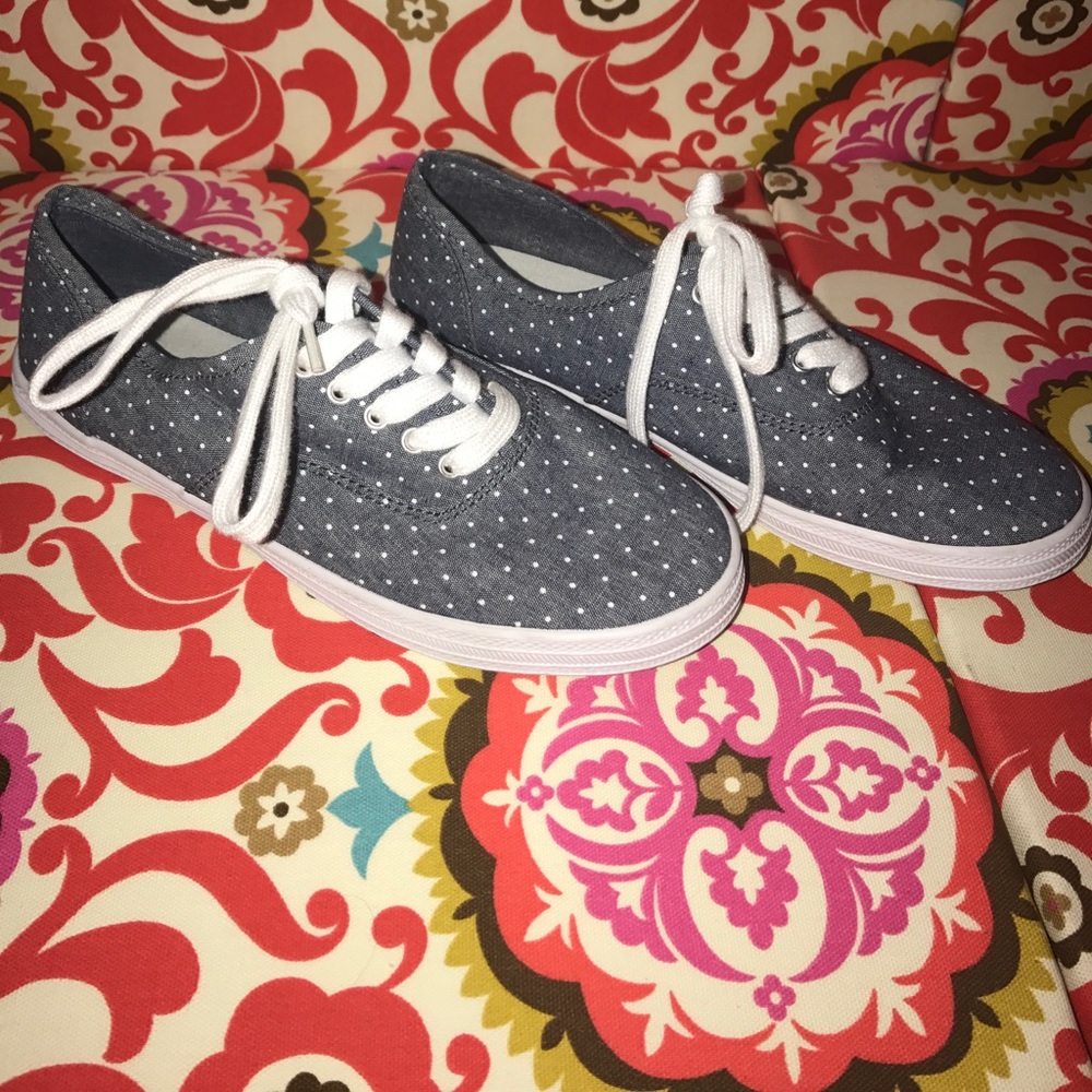 Polka Dot faux keds