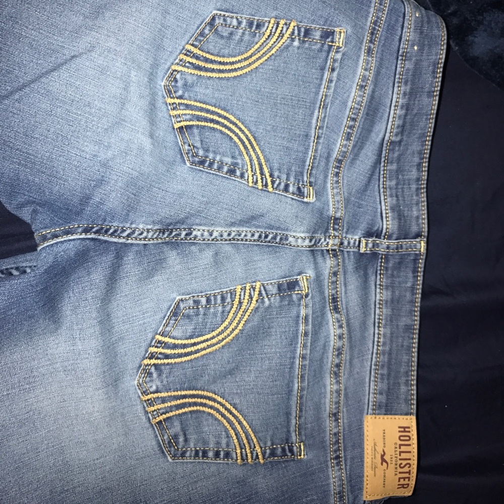 HOLLISTER JEANS - Picture 3 of 3