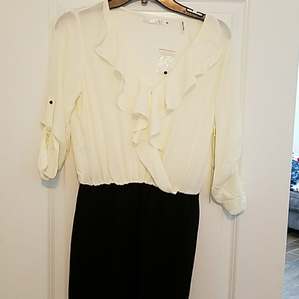 Black and cream white blouse dress