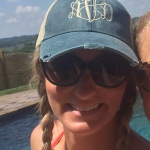 Meet your Posher, Angel