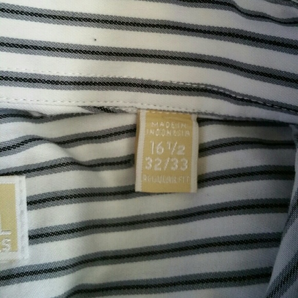 Men's Michael Kors Button Down Shirt - Picture 3 of 3