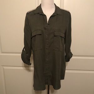 Zara Basic olive green long sleeve button up spike
