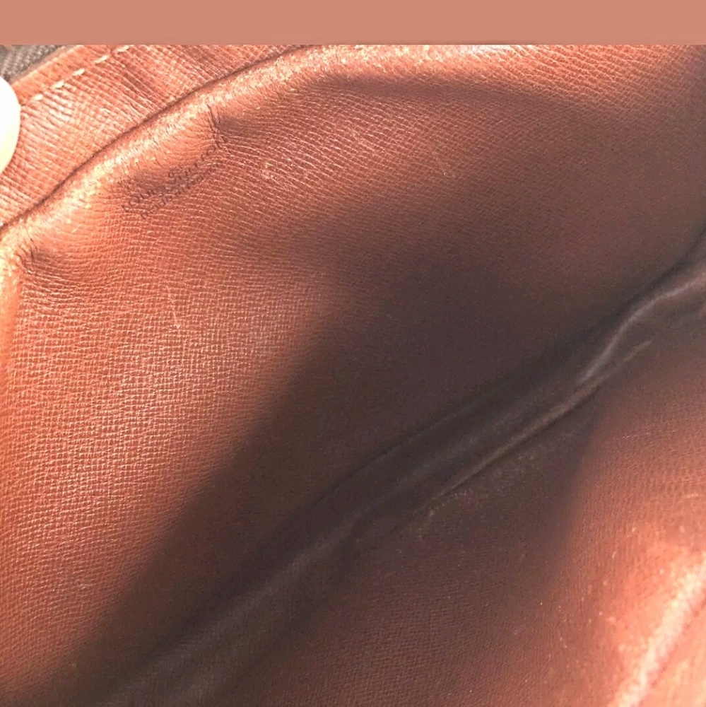 🔻SOLD!🔻  LV ST. GERMAIN SHOULDER BAG - Picture 4 of 6
