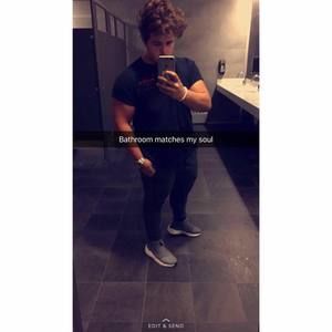 Meet your Posher, Giovanni