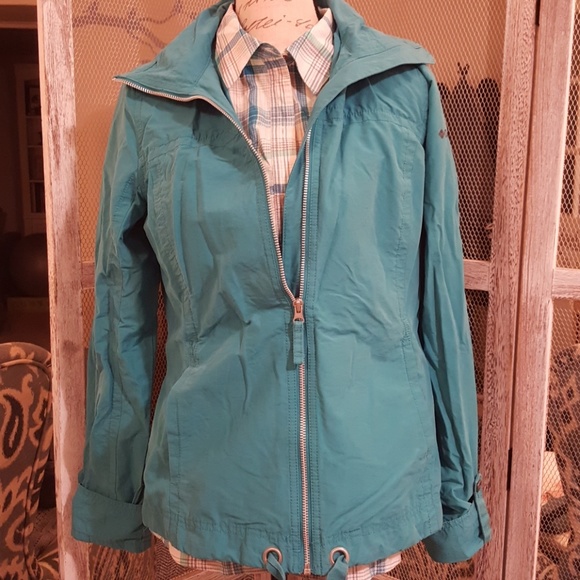 Columbia Windbreaker - Picture 4 of 4
