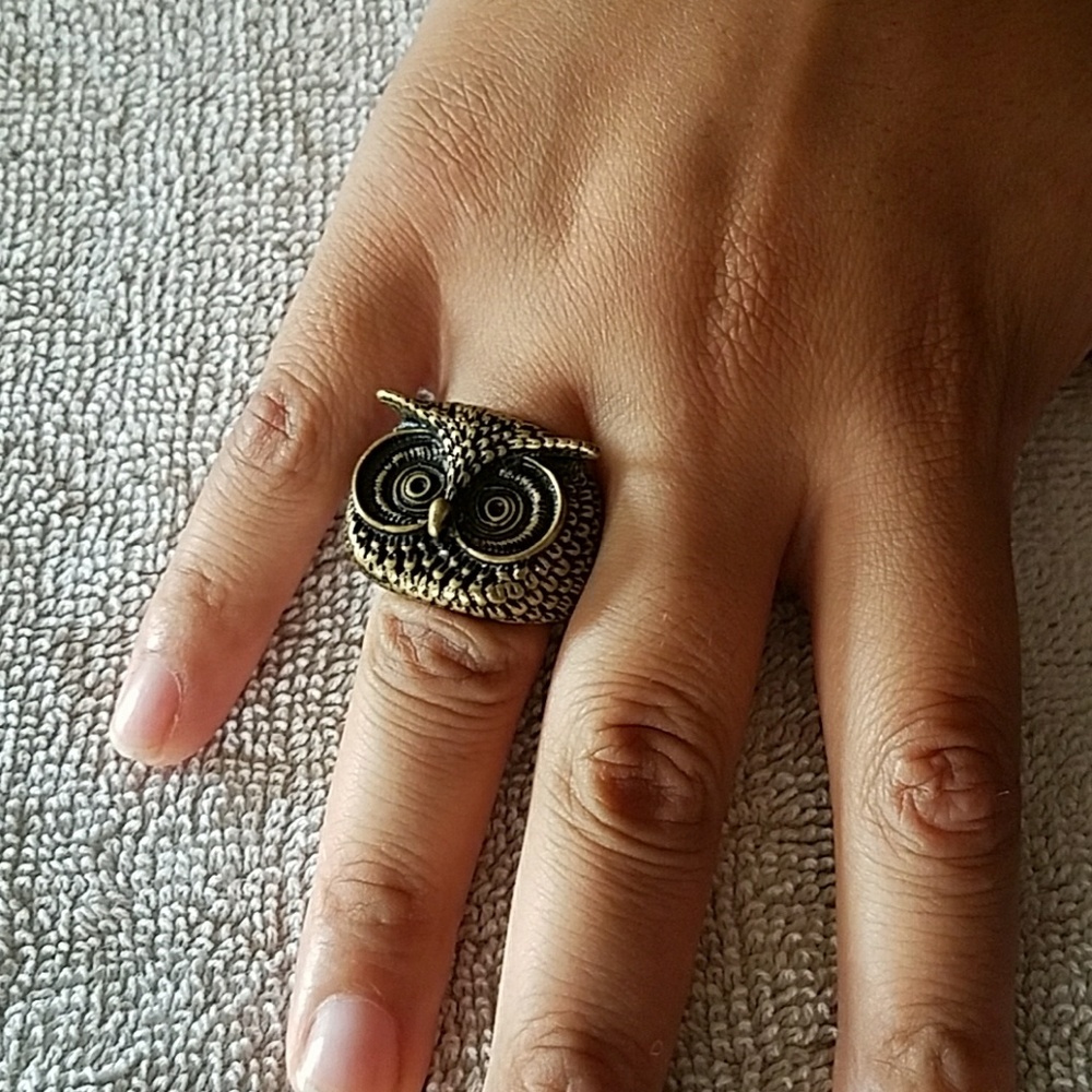 New Beautiful Owl Statement Ring - Picture 2 of 6