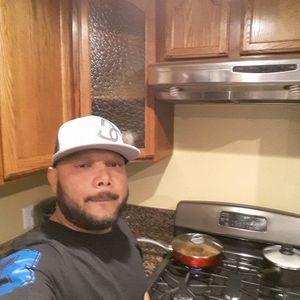 Meet your Posher, Marlon