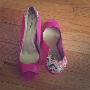 Madden Girl pumps