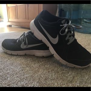 Nike Flex Experience RN 2 Women's Size 10