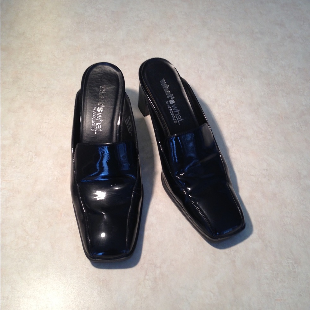 AEROSOLES Black Patent Leather Mules Size 8