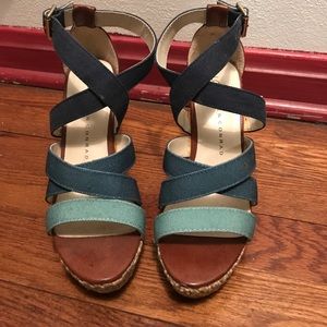 LC Lauren Conrad Wedges