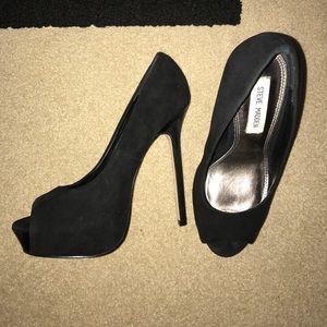Steve Madden Scandall size 7.5