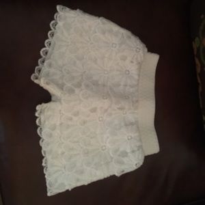 Flower lace shorts