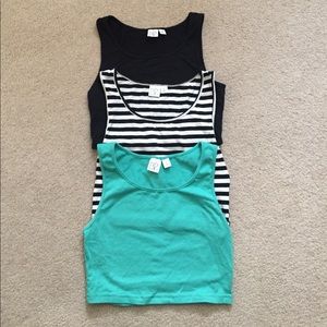Bundle of crop tops