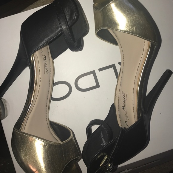 Shoes - Picture 2 of 2