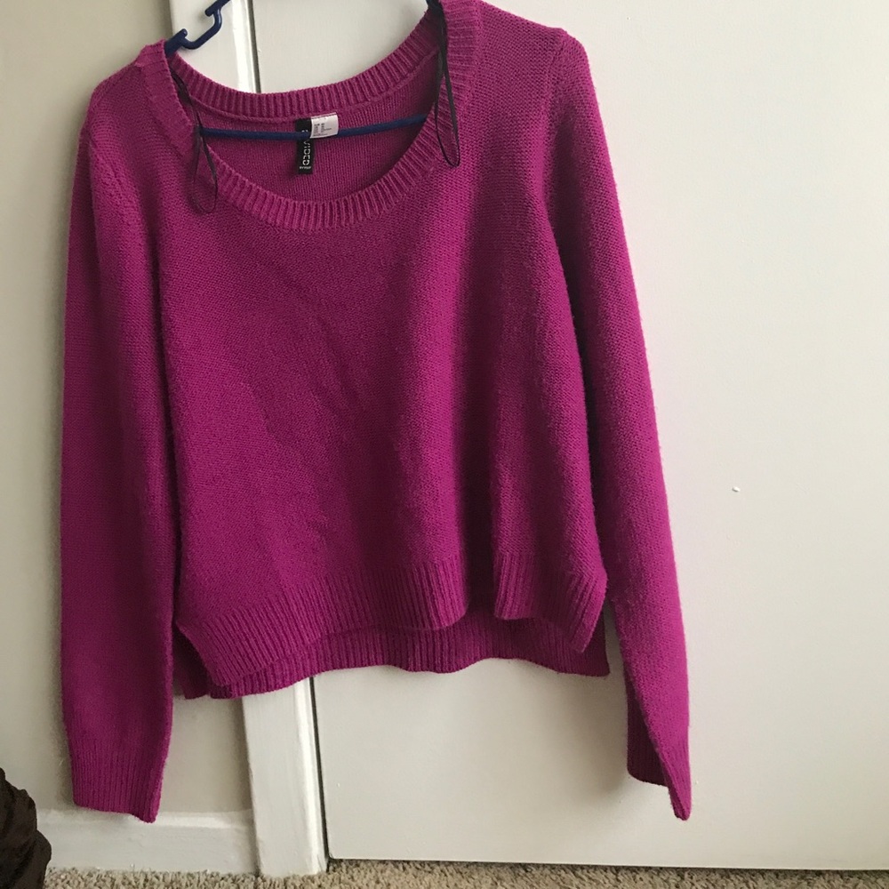 Divided drop top sweater