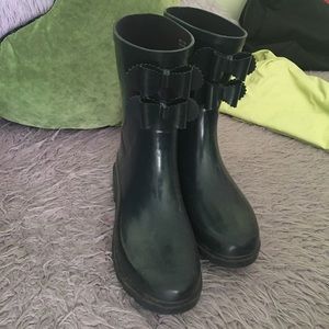 🎀 rain boots 🎀