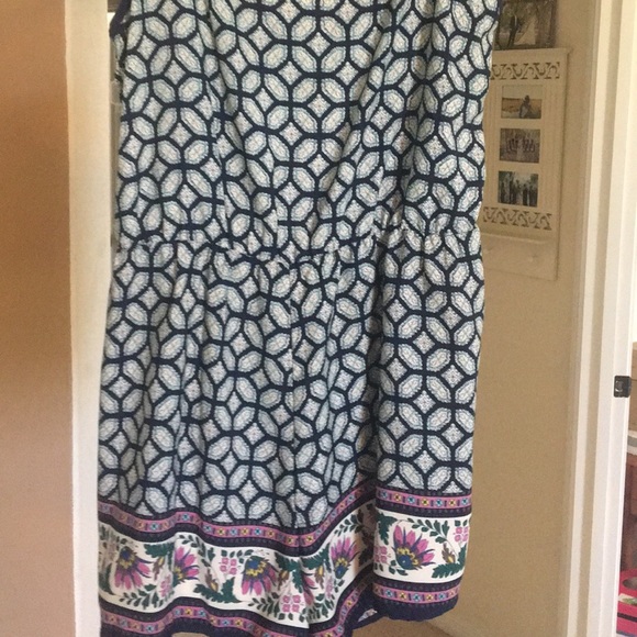 Romper - Picture 2 of 2