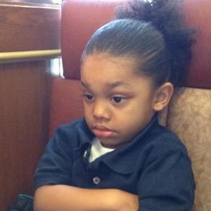 Meet your Posher, Lottie