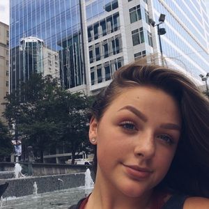 Meet your Posher, Sierrah