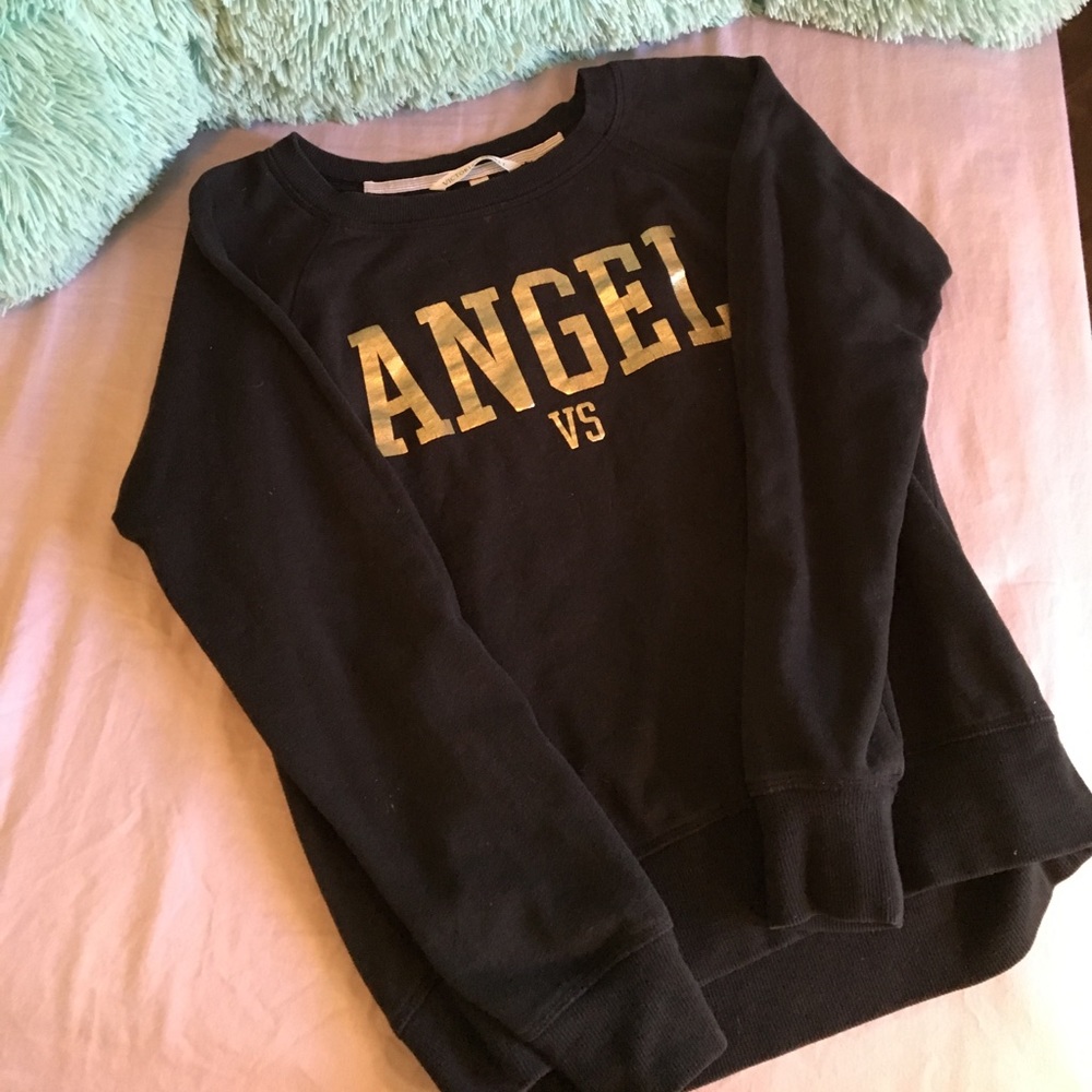 💛VS Angel Sweater❤️