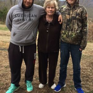 Meet your Posher, Logan