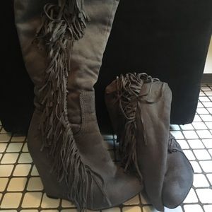 Grey suede fringed heeled boots