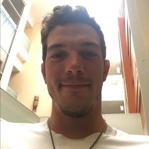 Meet your Posher, Victor