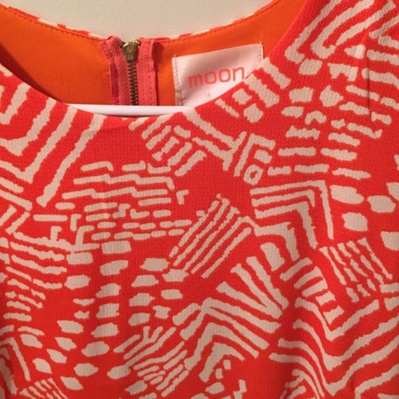 Moon dress - Picture 7 of 7