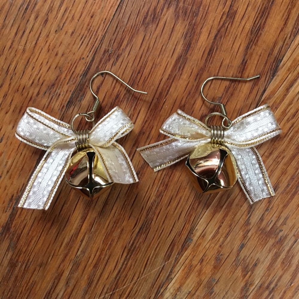 NWOT Bell Earrings