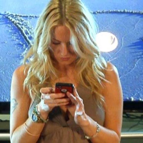 Meet your Posher, Lisa - Picture 2 of 4