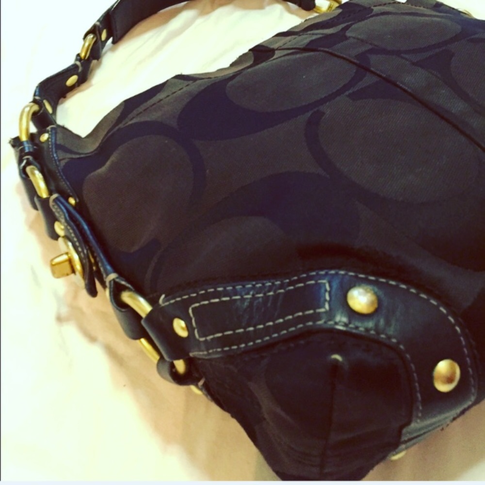 Coach 'Carly' Hobo Bag-Black EUC