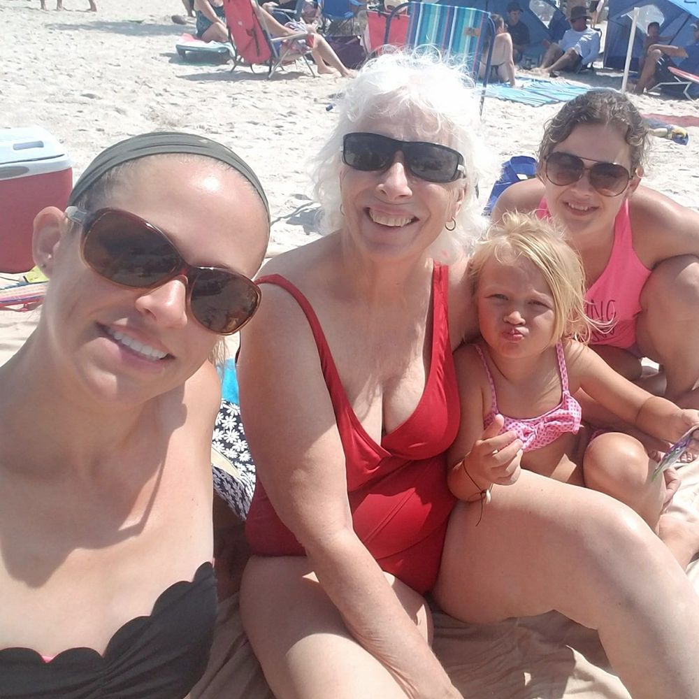 Meet your Posher, Celia