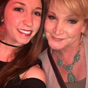 Meet your Posher, Dana