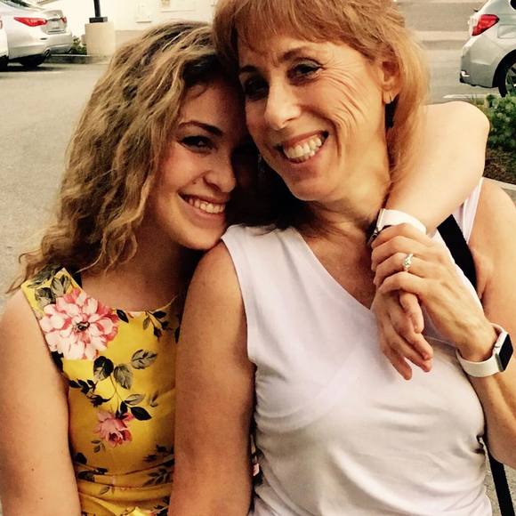 Meet your Posher, Shelby - Picture 1 of 1