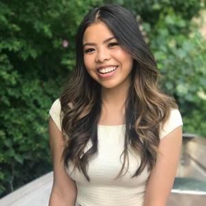 Meet your Posher, Christina