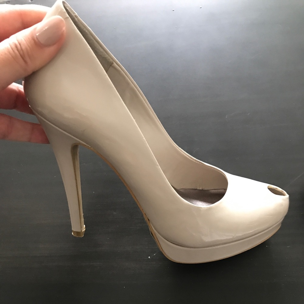 Jessica Simpson Peep Toe Pump