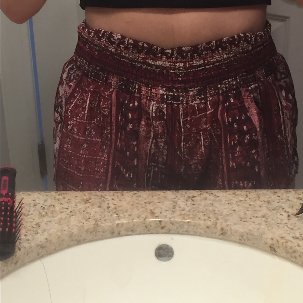 Shorts - Picture 3 of 3