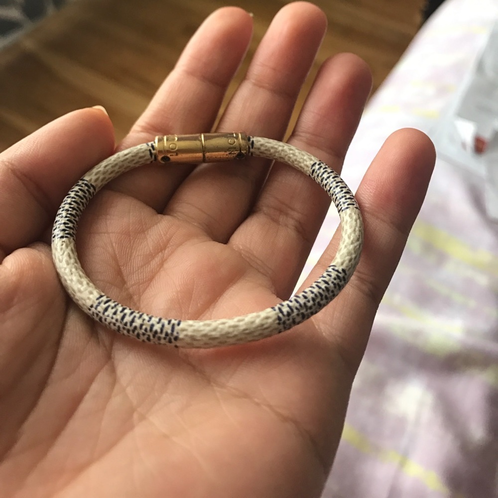 Louis Vuitton Keep It Bracelet