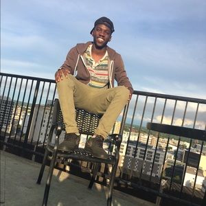 Meet your Posher, Jeremiah