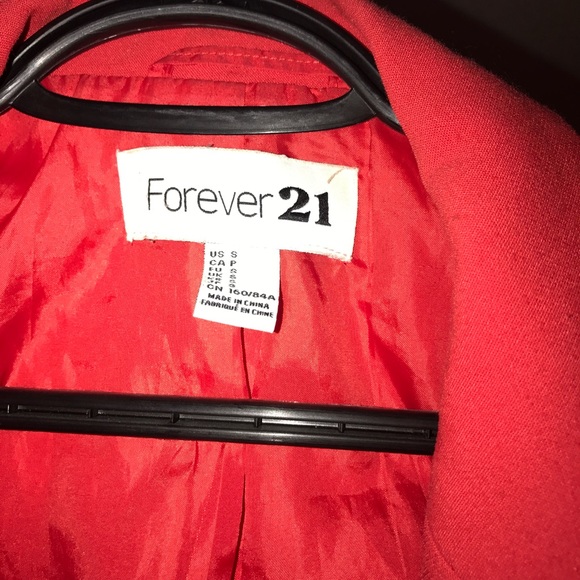 Blazer - Picture 3 of 3