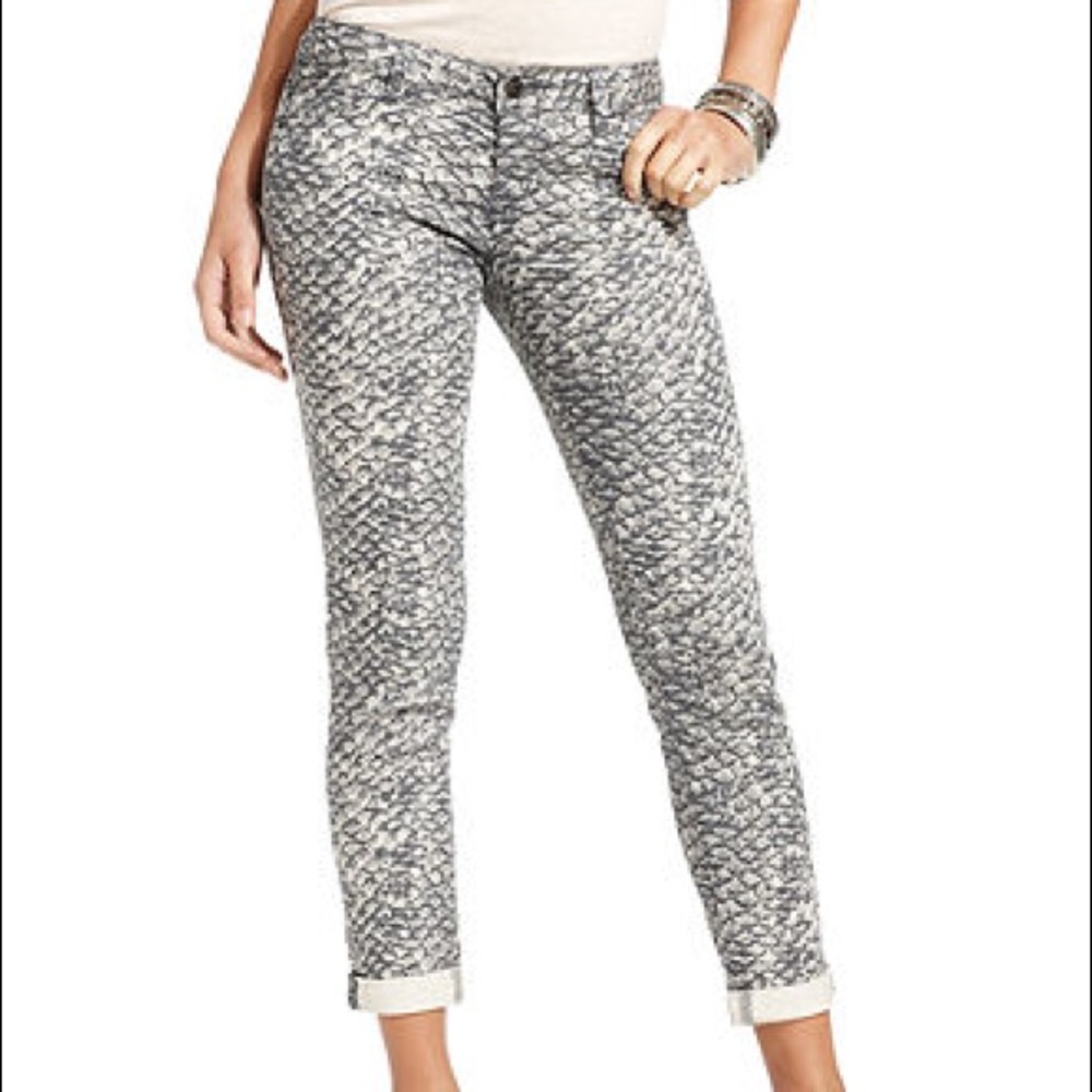 Eye Catching,Funky Scale Patterned TeenAdult Jeans